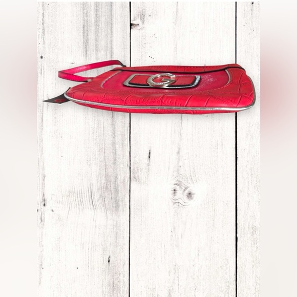 Vintage Guess Pouch Wristlet Wallet Zipper Closure Silver Accents Small Bag NWT - Picture 3 of 7